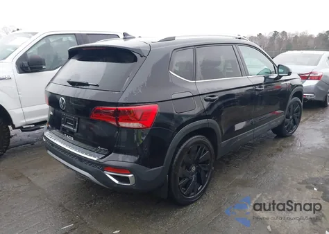 2024 Volkswagen Taos 1.5T Se из США, поврежденный, VIN 3VVVX7B27RM059423